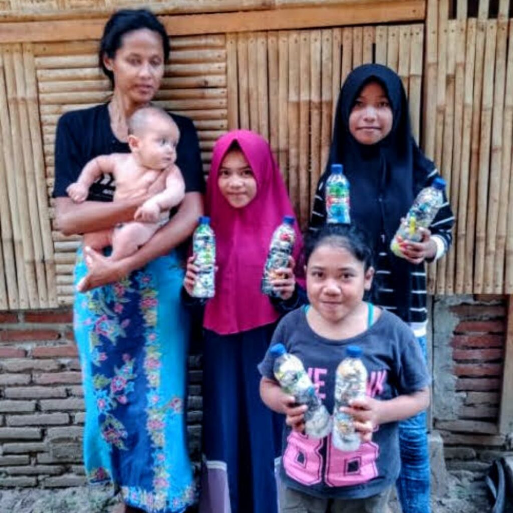 Dunia Anak Alam Foundation's education program teaches children about the importance of environmental sustainability while empowering them to be the seeds for change in their community