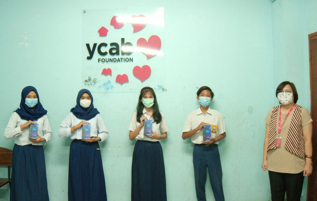 HighScope Indonesia Donation For YCAB Foundation Gives Hope For Students Amid The Pandemic